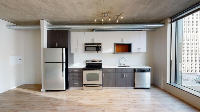 Interior Photo - Griffis Seattle Waterfront