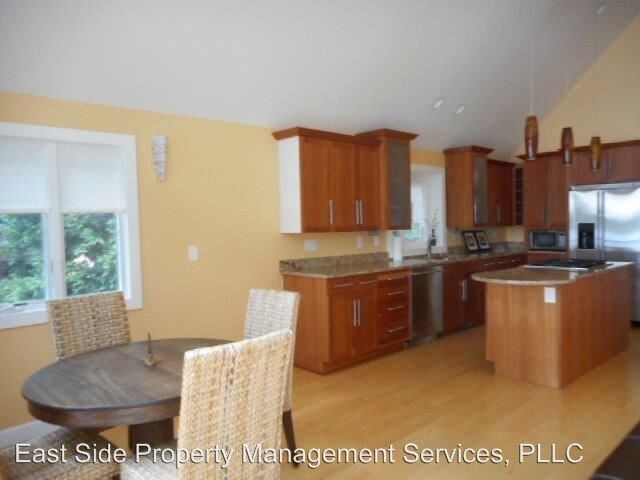 Building Photo - 2 br, 1.5 bath House - 213 Kingston