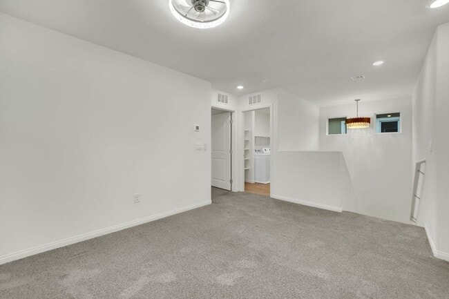 Foto del edificio - Brand-New Energy-Efficient Smart Home w/ Loft & EV Charger