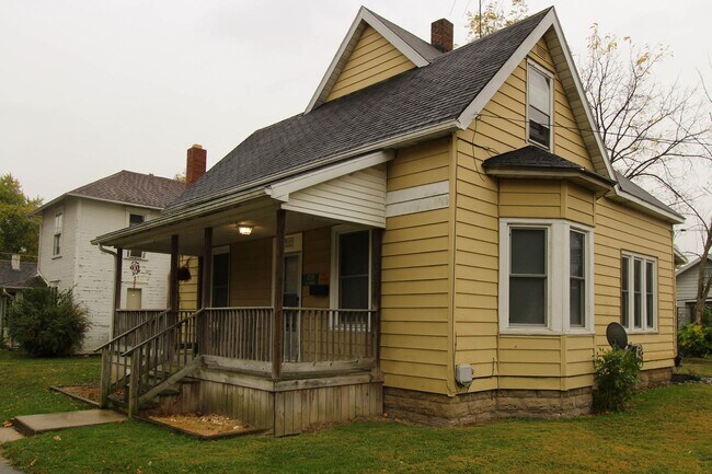 Foto del edificio - 1719 W Adams St