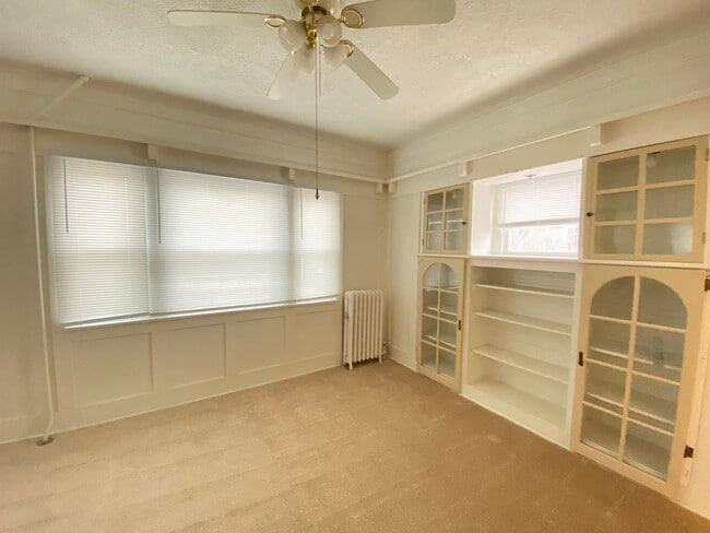 Building Photo - Spacious 3-Bedroom Home!