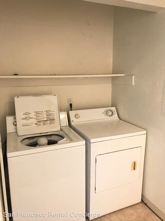 Foto del edificio - 2 br, 1 bath House - 6124 Terrell Drive #3
