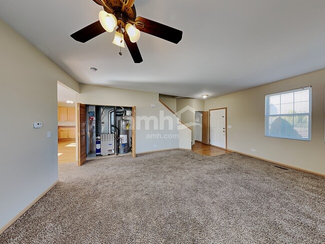 Building Photo - 39861 Waterloo Dr