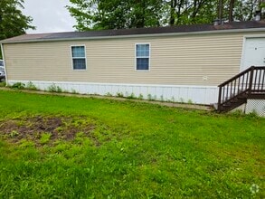 Building Photo - 126 Sunflower Ln
