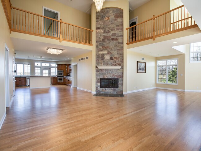 Building Photo - 3N480 Fair Oaks Rd