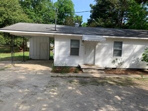Building Photo - 813 Johnson St