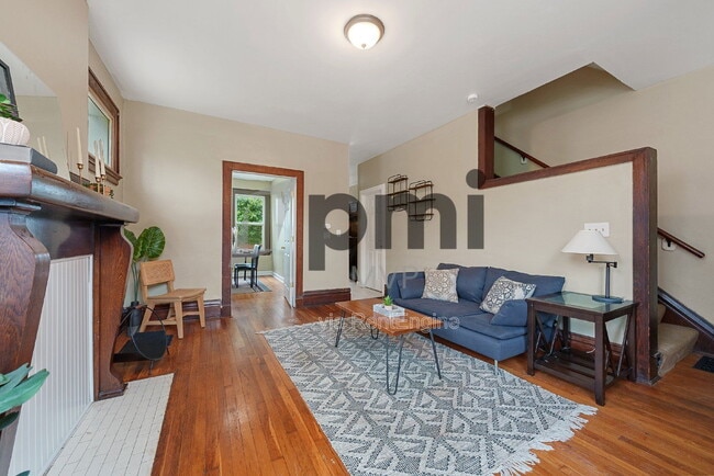 Foto del edificio - 265 E Northwood Ave