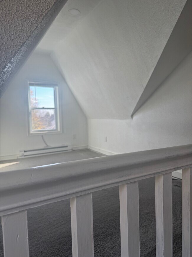 Building Photo - 1620 Trenton Ave
