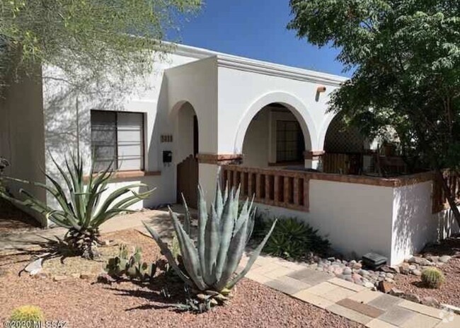 Building Photo - 393 S Paseo Madera