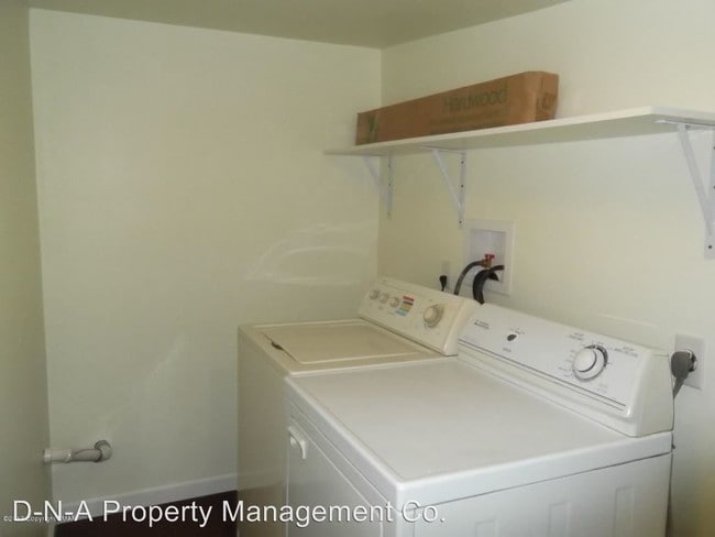 Building Photo - 5498 Gingerbread Ln