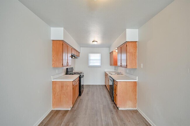 Foto del edificio - 1607 Dewberry Blvd