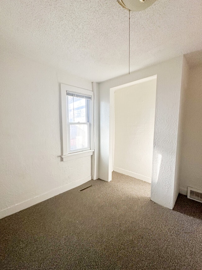 Fotografía del edificio - 950 Center St