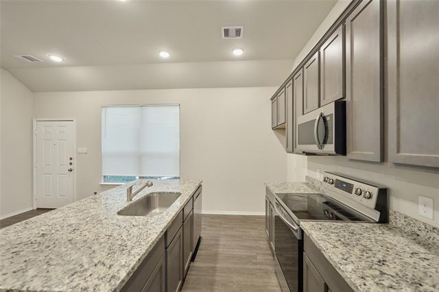 Foto del edificio - 9992 Calendar St