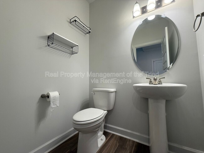 Foto del edificio - 5506 Glad Acres Rd