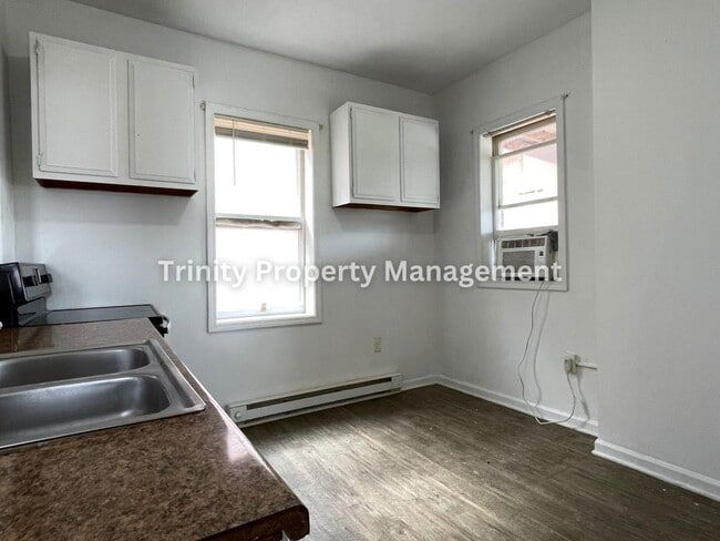 Foto del edificio - 545 Baltimore Ave