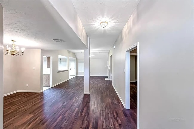 Building Photo - 3315 Candlepine Dr