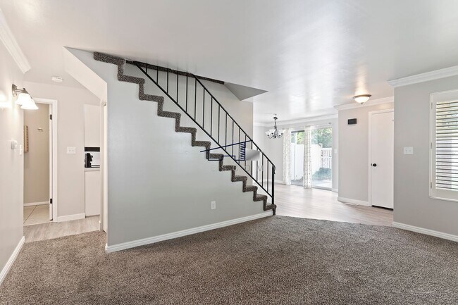 Foto del edificio - Clean Centerville 4 Bedroom Condo
