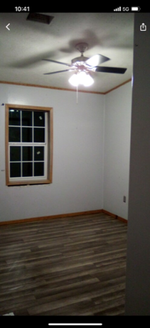 Foto del edificio - 6510 FM1565