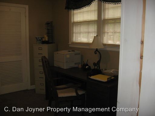 Building Photo - 107 Lancaster Ln