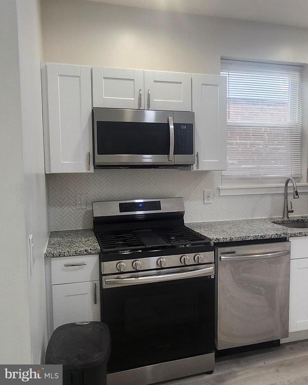 Foto del edificio - 2230 Christian St