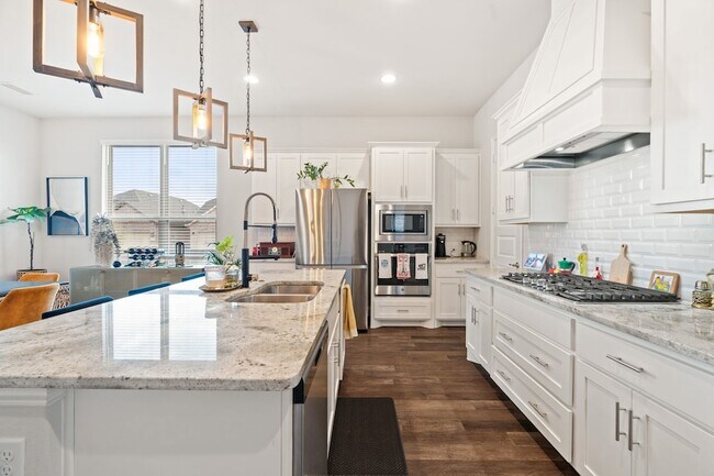 Foto del edificio - 3202 Mattie Grey Ln