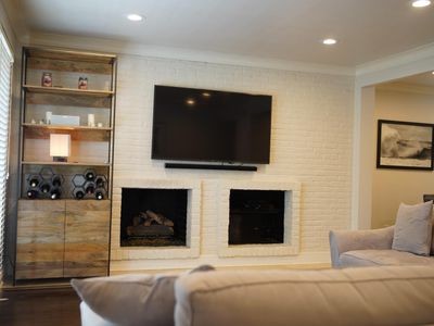 Foto del edificio - 5930 Sandhurst Ln