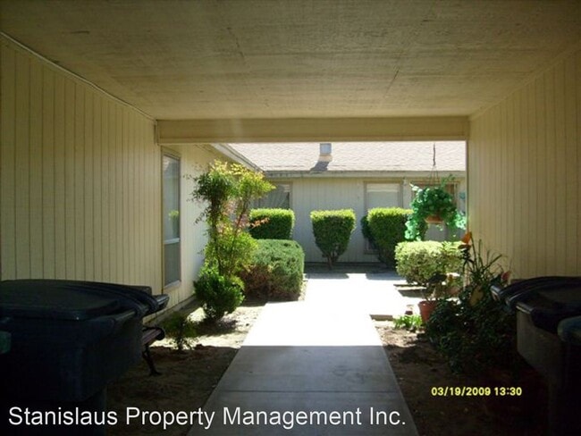 Building Photo - 2 br, 2 bath House - 2024 E. Orangeburg Av...