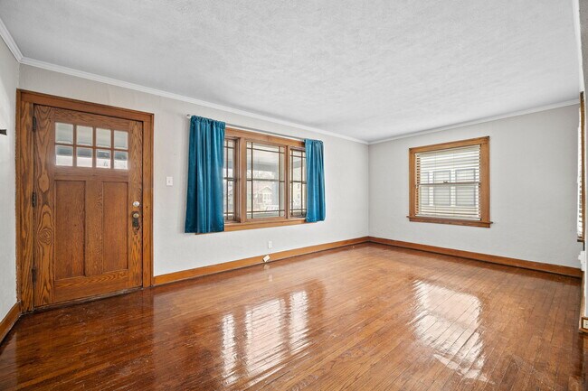 Foto del edificio - 4524 Waveland Ct