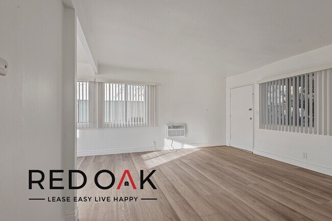 Foto del edificio - Fantastic Two Bedroom with Spacious Rooms,...