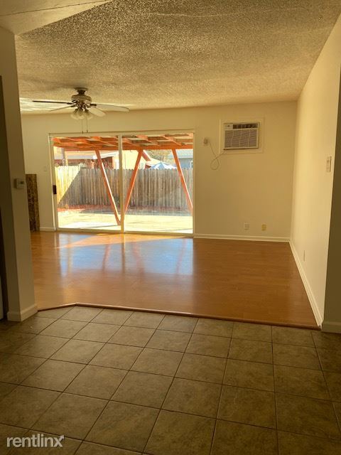 Building Photo - 3 br, 2 bath House - 2210 Mangrum Avenue