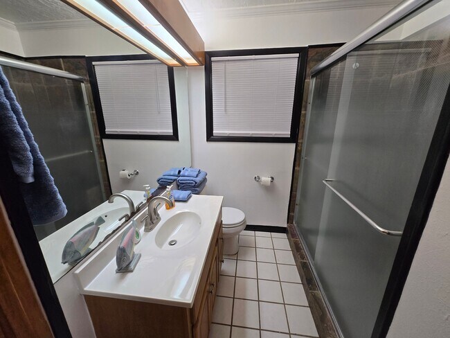 Foto del edificio - 404 Crescent Dr