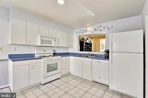 Foto del edificio - 16 Rockcrest Cir