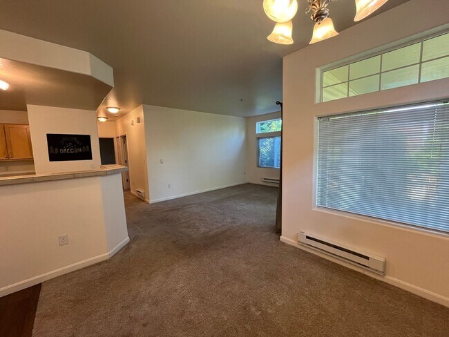 Foto del edificio - Lovely 2Bed 2Bath Corner Unit - Condo ~ Pr...