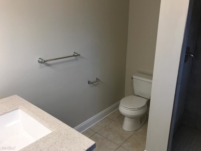 Foto del edificio - 3 Frazier Ave