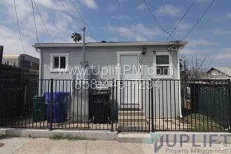 Building Photo - 3123 Logan Ave