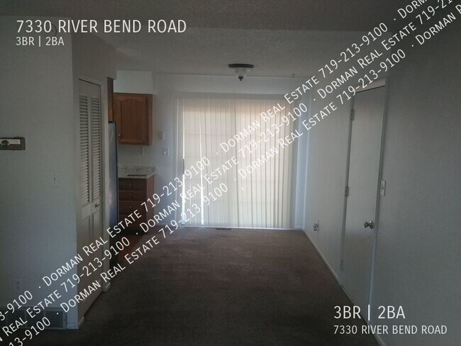 Foto del edificio - 7330 River Bend Rd