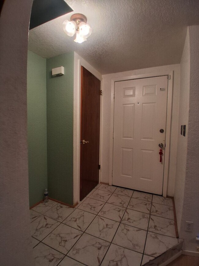 Foto del edificio - 4045 Dale Rd