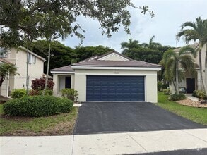 Building Photo - 1560 Canary Island Dr