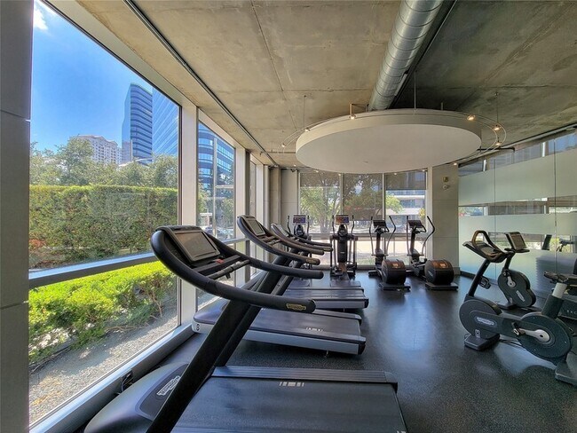 Foto del edificio - 1901 Post Oak Blvd