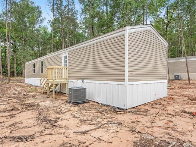 Building Photo - 8620 Yellow Poplar Ln