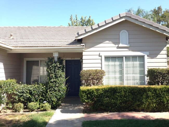 Building Photo - Silver Creek area. 4BD 2 BA. CLEAN,  NEWLY PAINTED