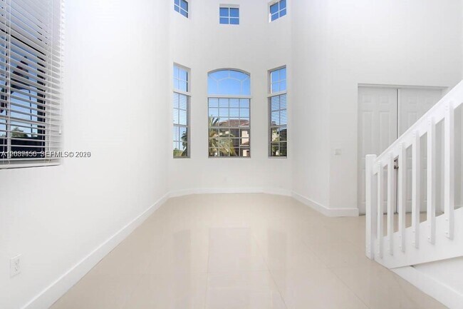 Foto del edificio - 15505 SW 12th Terrace