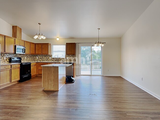 Foto del edificio - 17917 13th Avenue Ct E