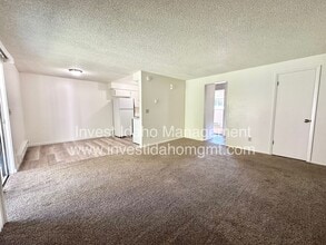Building Photo - 3970 W Glenn St