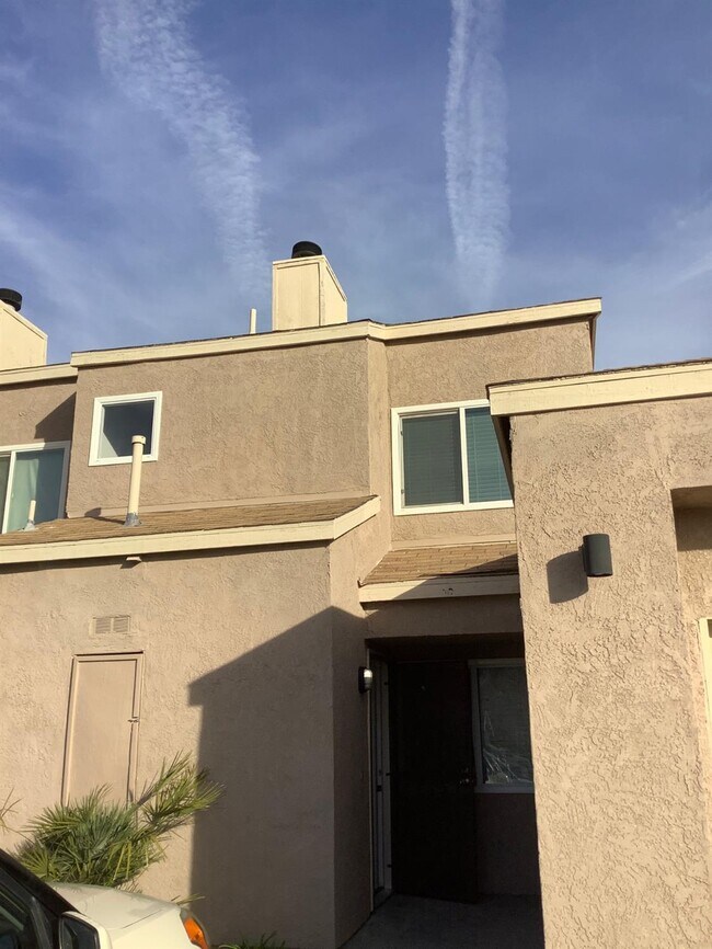 Building Photo - 20157 Carlisle Rd