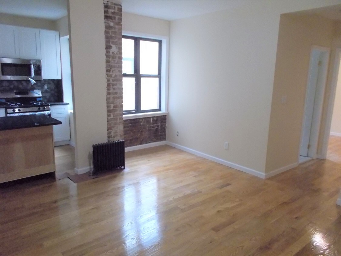 Sala de estar/Cocina - 582 St Nicholas Ave