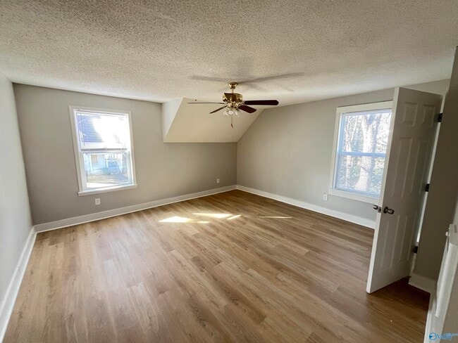 Foto del edificio - 3505 Bradley St SW