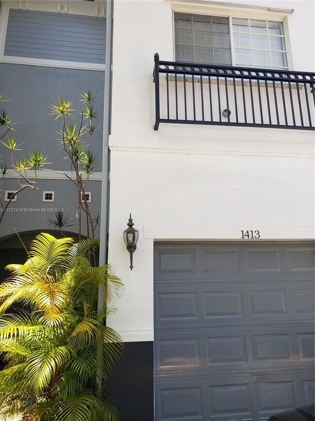 Foto del edificio - 1413 NW 36th Way