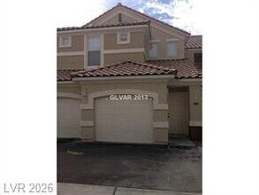 Building Photo - 5858 Valley Dr