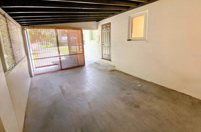 Foto del edificio - 3826 Rilma Ave